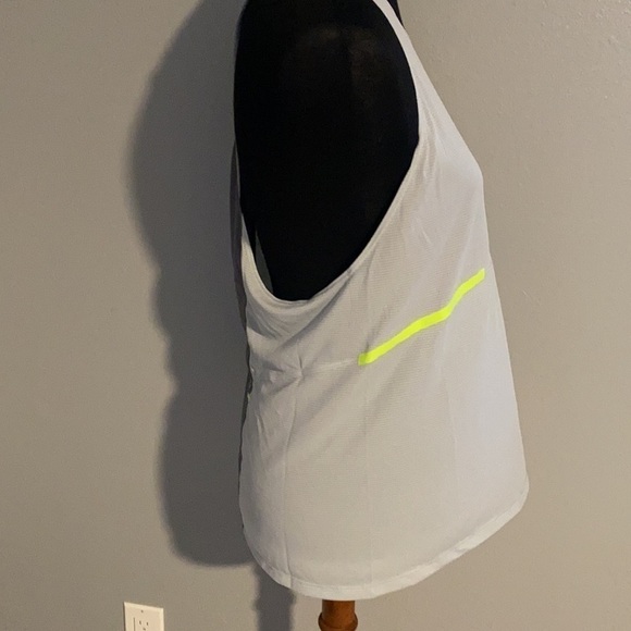 Grey & Yellow Speedwick Athletic Tank Large - Picture 7 of 9